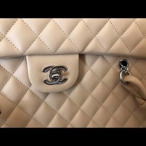 CHANEL Bags - Large, light pink quilted Chanel bag CHANEL Bags - Large, light pink quilted Chanel bag